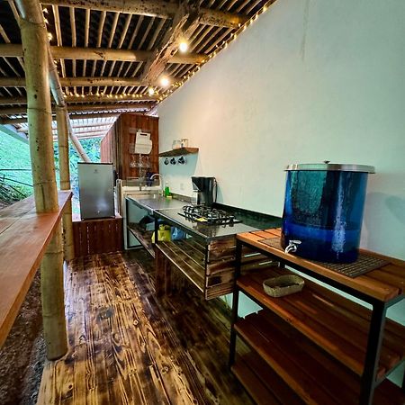 Alojamiento Natural La Cueva De Morgan San Rafael サン・ラファエル エクステリア 写真