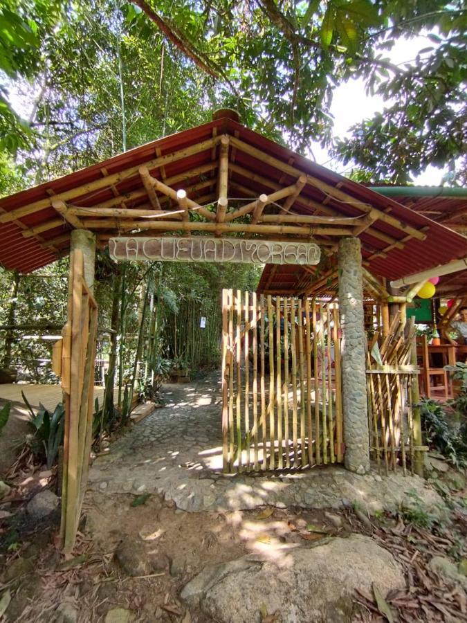 Alojamiento Natural La Cueva De Morgan San Rafael サン・ラファエル エクステリア 写真